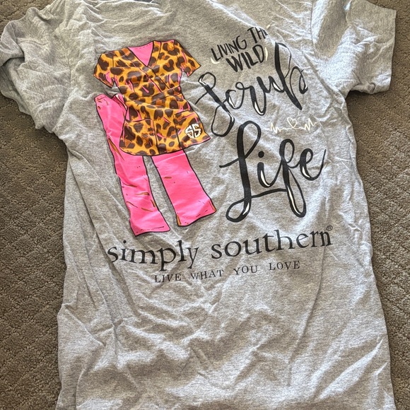 Simply Southern Gray Tee with Pink and Leopard Print - Picture 1 of 5